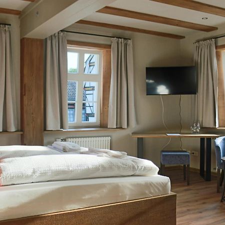 Landgasthof Koenig Von Preussen Helsa Kültér fotó