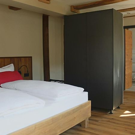 Landgasthof Koenig Von Preussen Helsa Kültér fotó