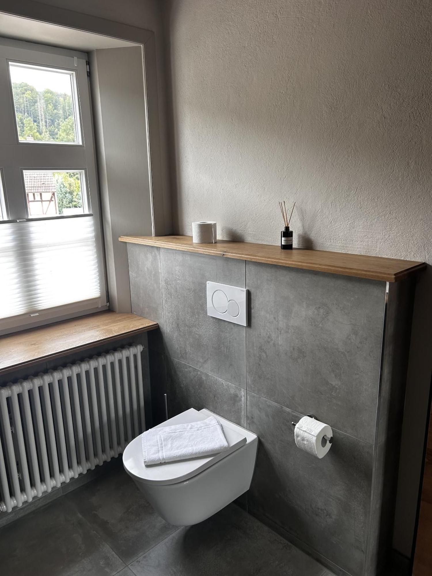 Landgasthof Koenig Von Preussen Helsa Kültér fotó