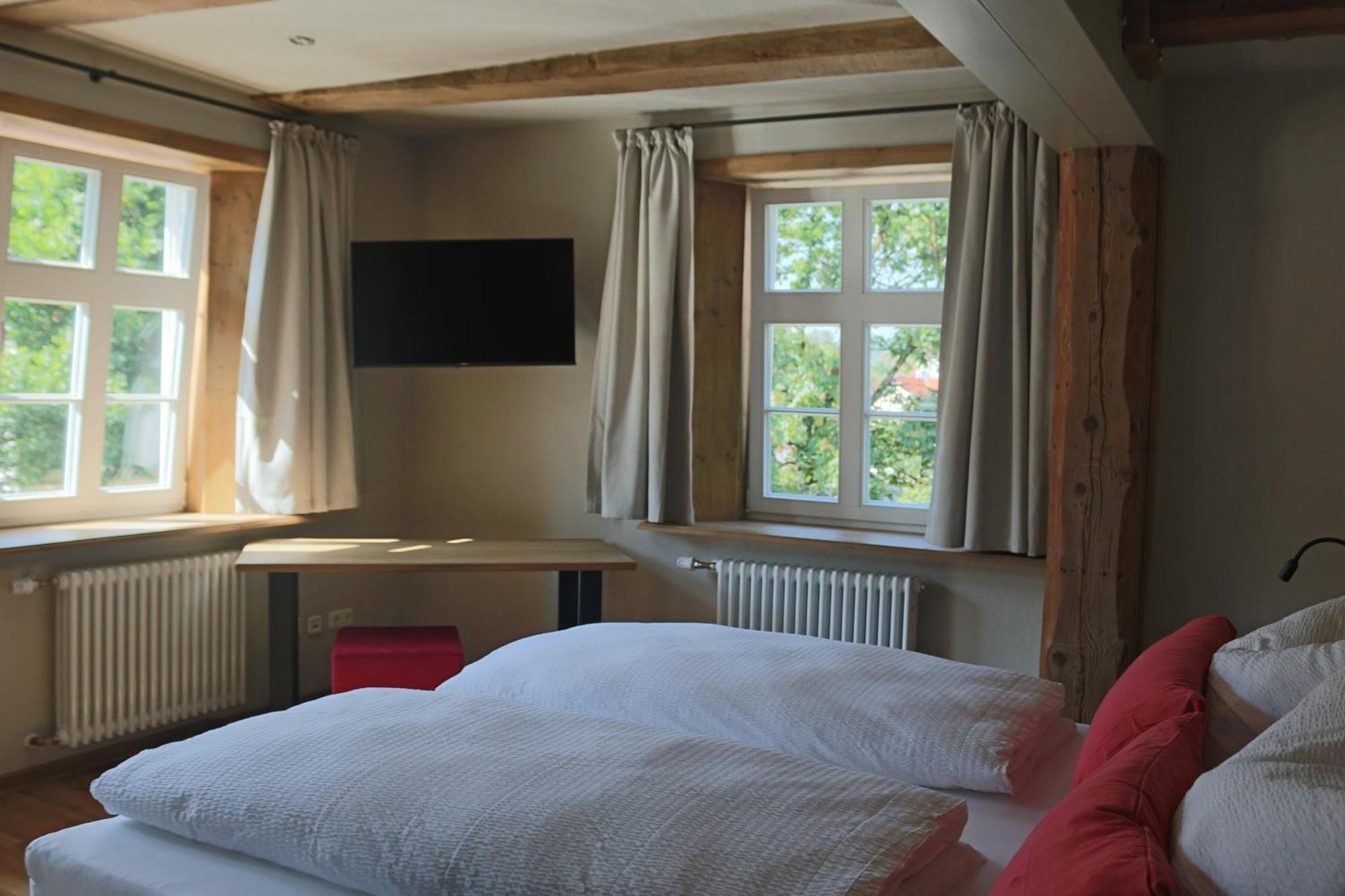 Landgasthof Koenig Von Preussen Helsa Szoba fotó